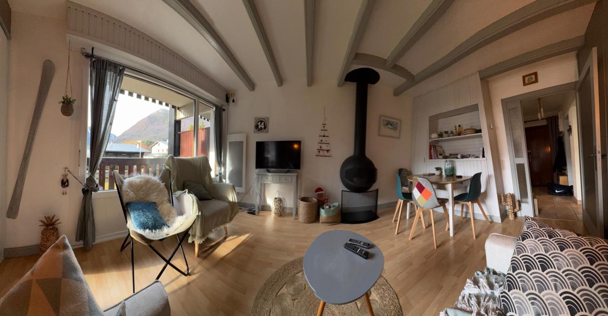 T2 Centre Village - Proximite Telecabine - Vue Montagne Plein Sud - Terrasse Couverte - Balcon - Chambre 1 Lit Double En 160 - Salon 1 Canape Convertible En 140 - Cuisine Separee Saint-Lary-Soulan Exteriér fotografie
